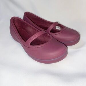 Crocs‎ Ballet Flats Mary Jane Shoes Burgundy W 6 Art Lined 11092
